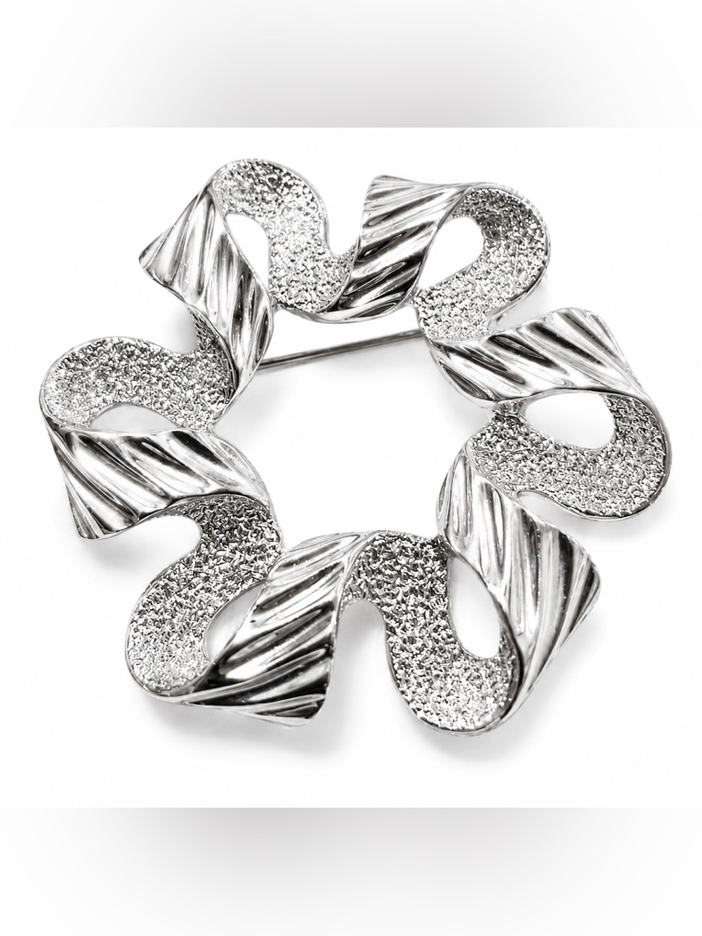 Sarah Coventry Ribbonette Brooch Vintage Silver Tone